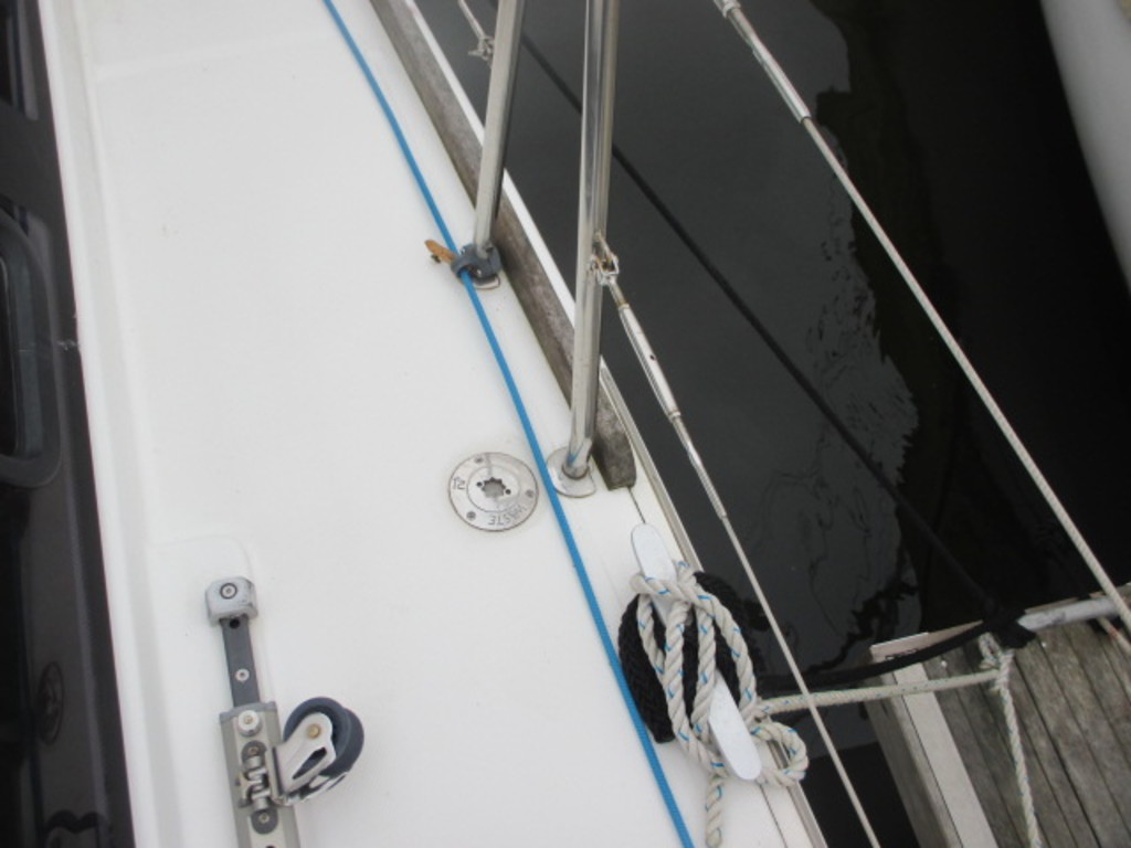 Dufour Dufour 375 2012