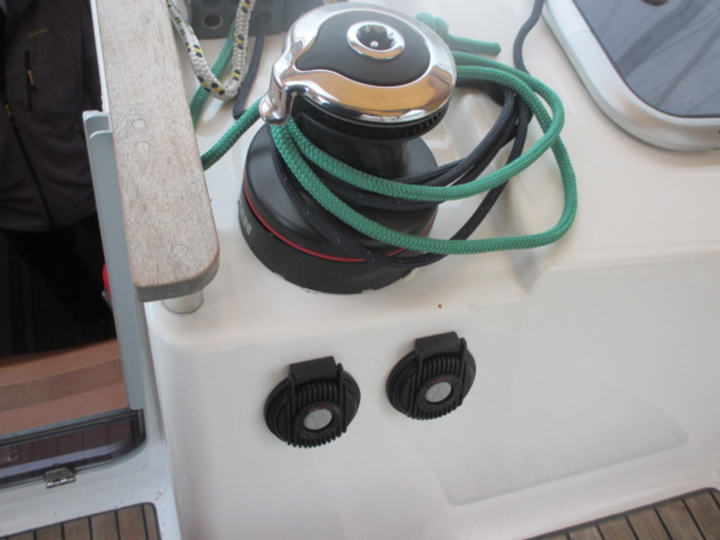 Dufour Dufour 375 2012