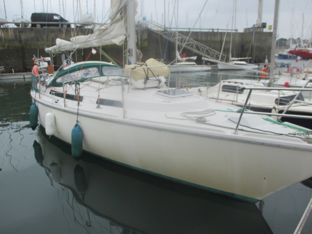 Jeanneau Gin Fizz 1980
