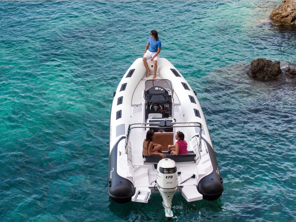 Ranieri Cayman 23 Sport Touring 2018