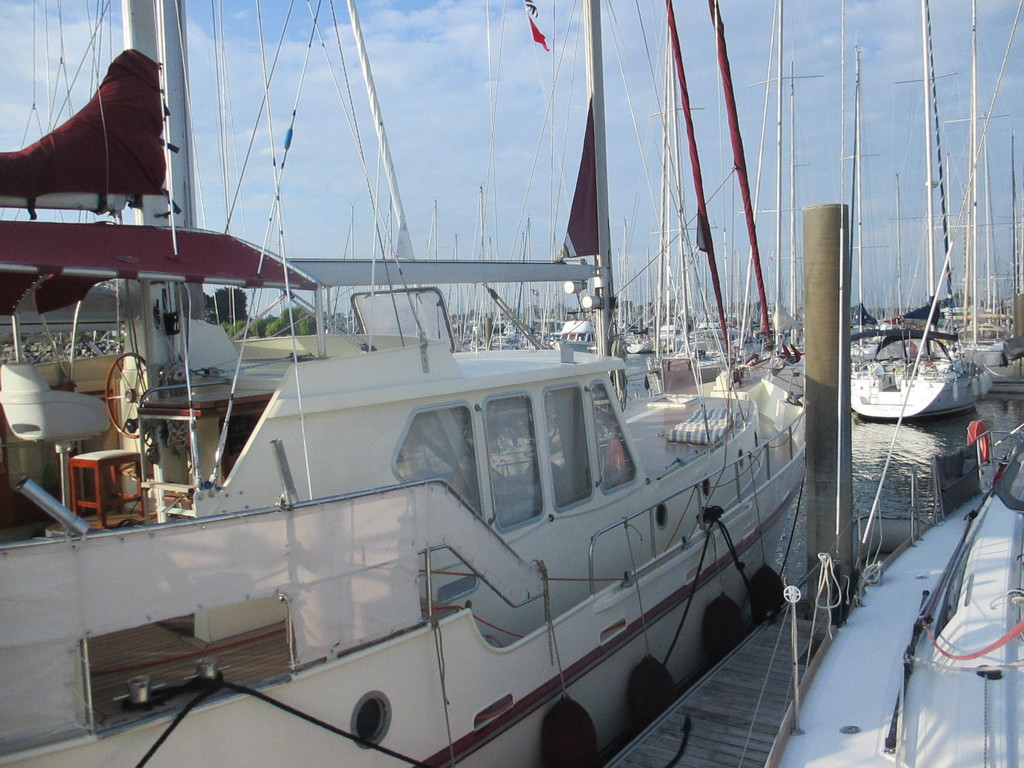 Alm Hollande KETCH ACIER 1992