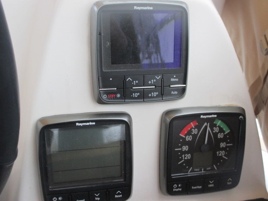 Dufour Dufour 375 2012