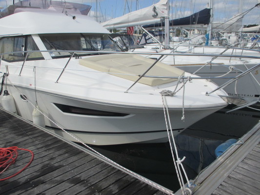 Jeanneau Merry Fisher 10 2010