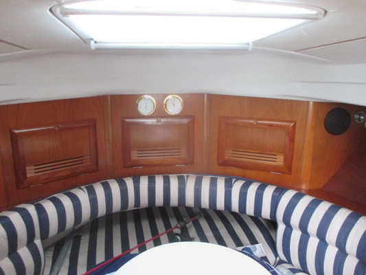 Beneteau Ombrine 800 WA 2001